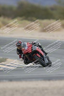 media/Sep-21-2025-Race Pace (Sun) [[98bf33ef95]]/Verified/10-Turn 10 (1150am)/